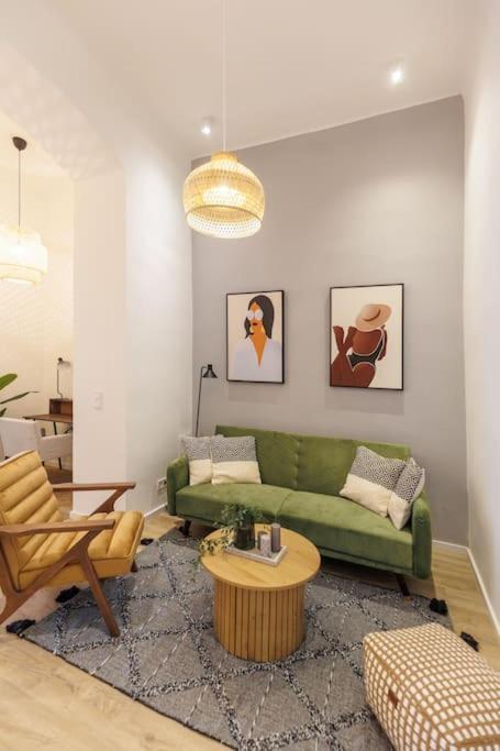 The Grove Hideaway Central 2Br Retreat Boedapest Buitenkant foto
