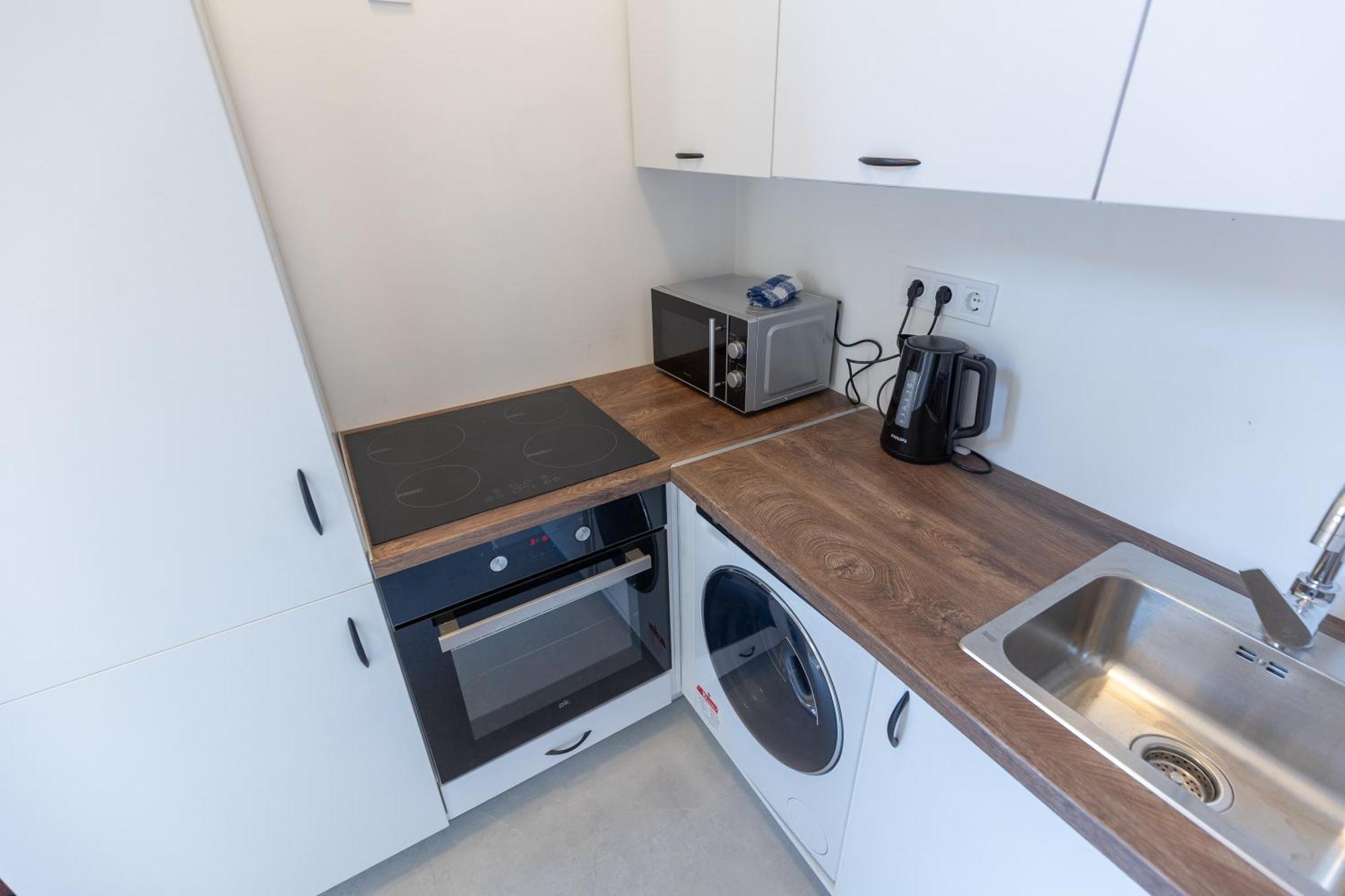 The Grove Hideaway Central 2Br Retreat Boedapest Buitenkant foto